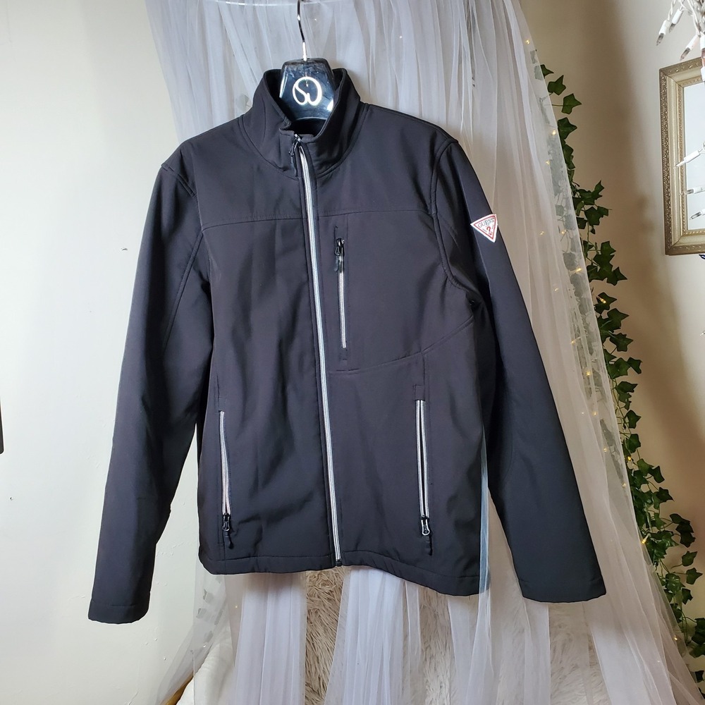 GUESS Black Softshell Gorpcore Jacket Activewear Athleisure Size M Men‎ Toggle